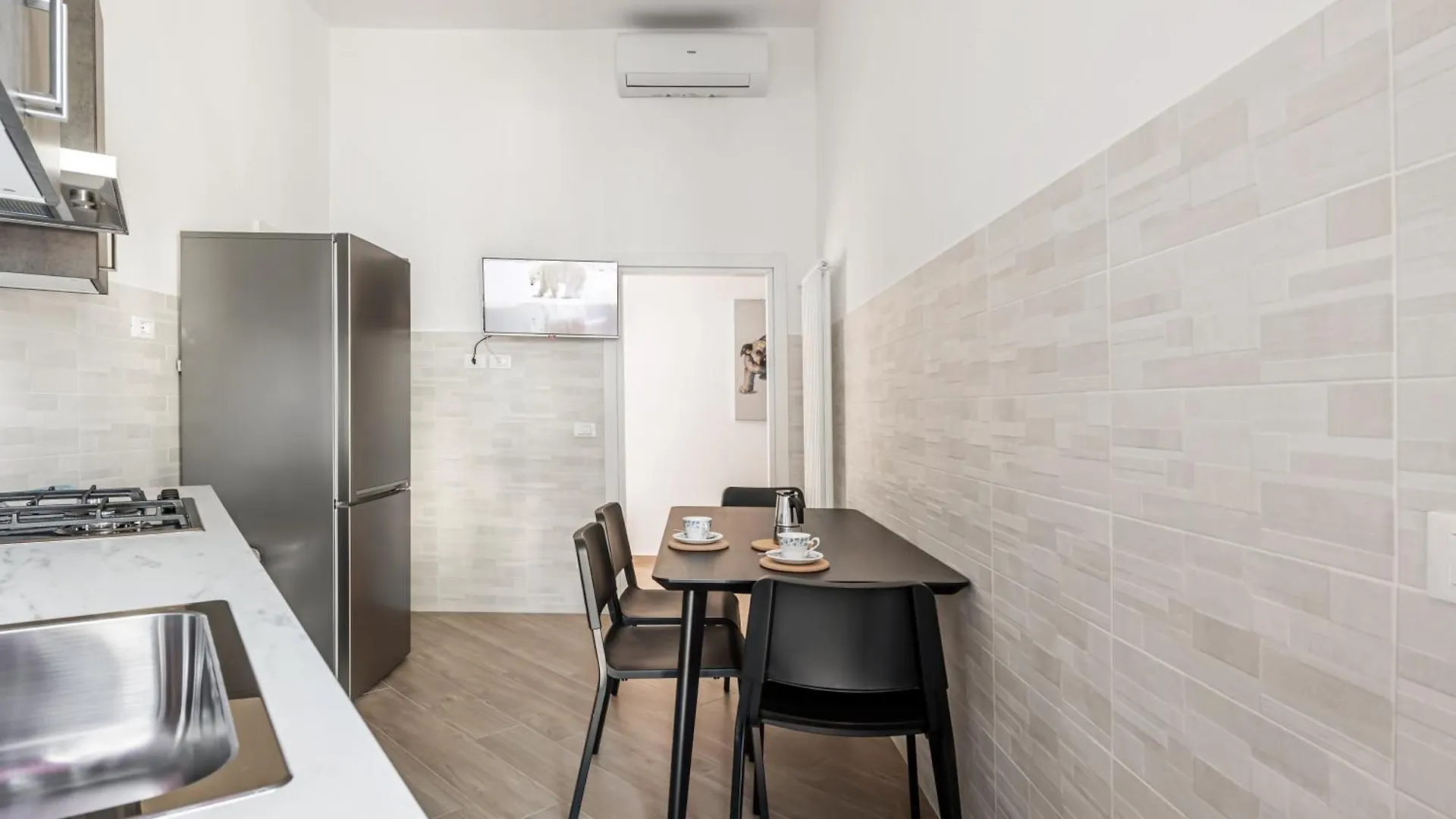 Charming Hideaway In Florence - Apt X4 0*,  Italy